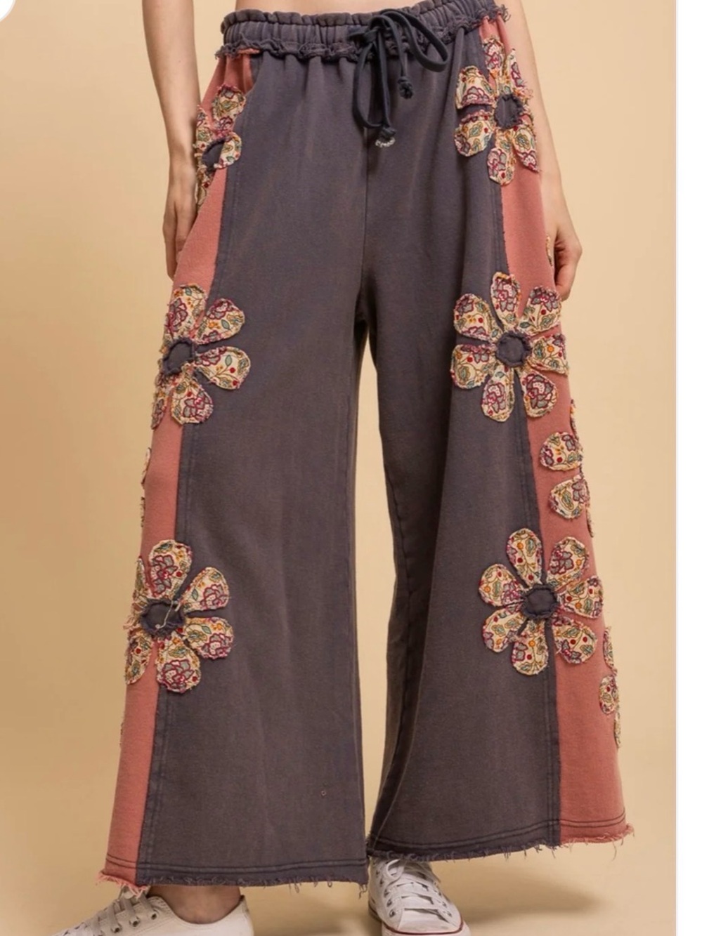 Blue Velvet Boho Floral Appliqué Wide-Leg Pants Charcoal & Dusty Rose size small